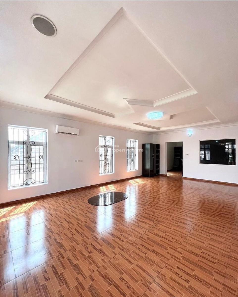 Very Spacious Studio Apartment can Be Turned Into a Miniflat, Chevron, Lekki, Lagos, Self Contain (single Rooms) for Rent