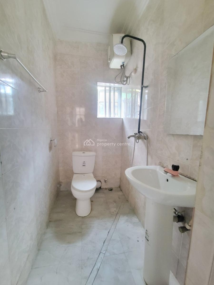 2bedroom Flat, Addo Road, Oke Ira, Ajah, Lagos, Flat / Apartment for Rent