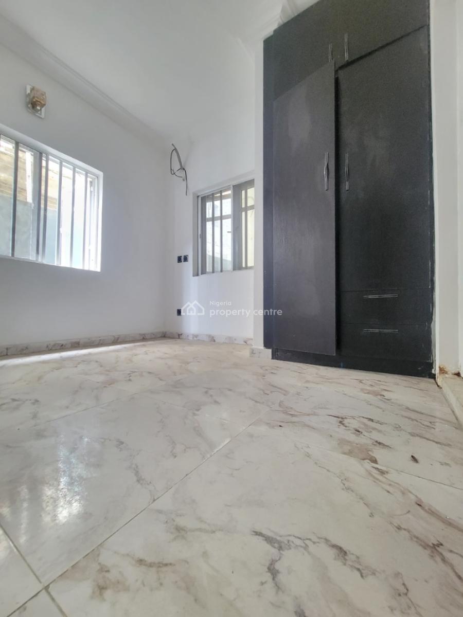 2bedroom Flat, Addo Road, Oke Ira, Ajah, Lagos, Flat / Apartment for Rent