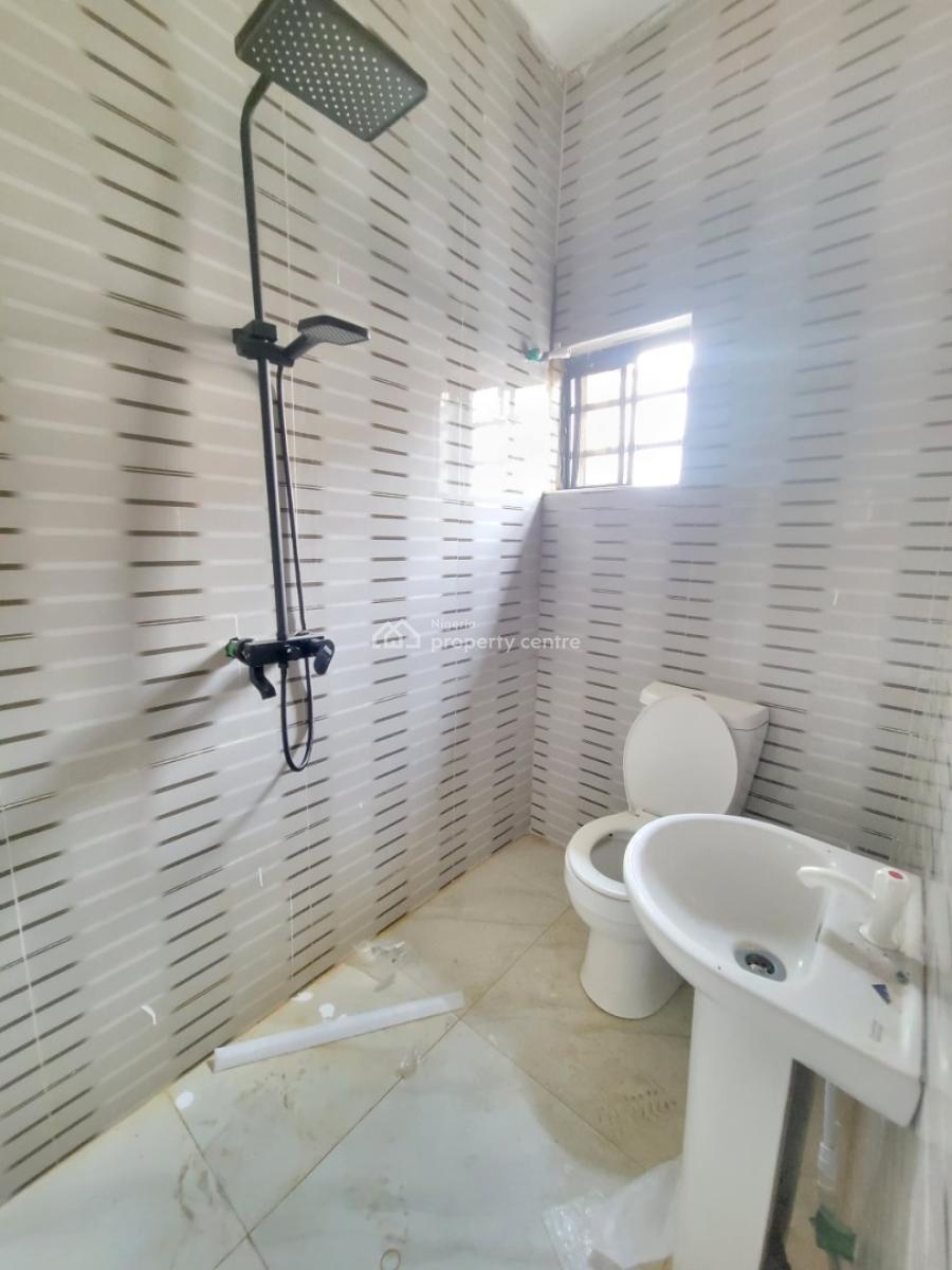 2bedroom Flat, Seaside Estate, Badore, Ajah, Lagos, Flat / Apartment for Rent