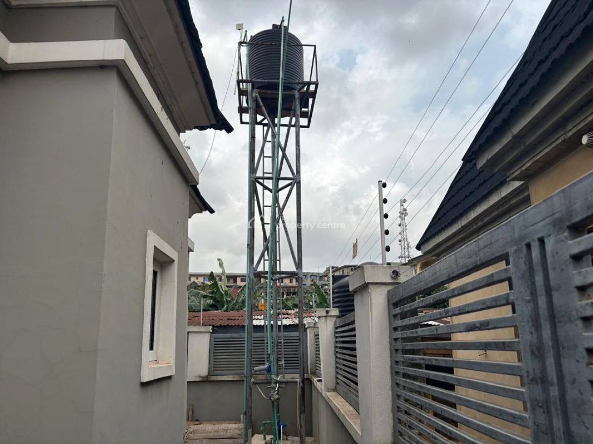 Tastefully Built Detached Bungalow with Pent Floor and Other Household, Ketu, Lagos, Detached Bungalow for Sale