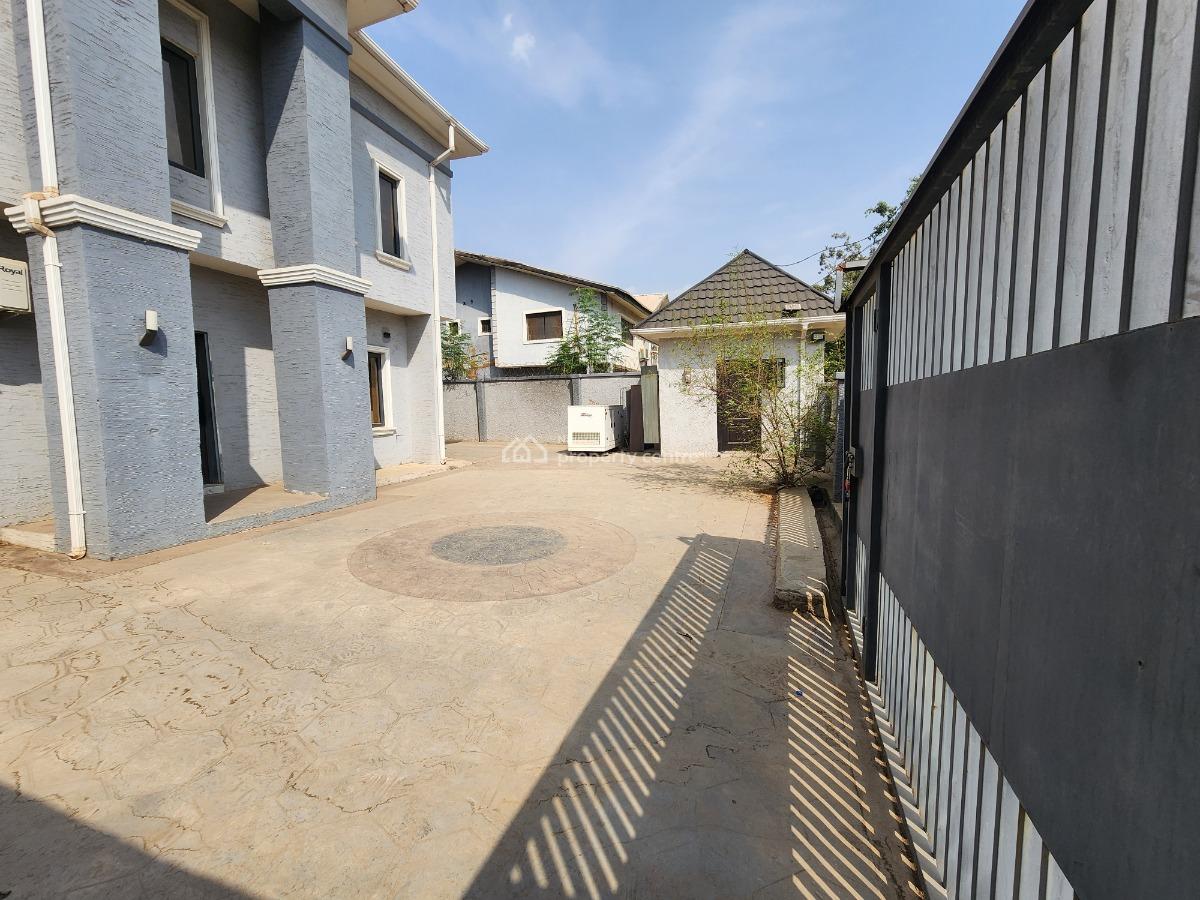 Strategically Located, Luxurious and Fully Furnished 4 Bedroom Duplex, 3rd Avenue, Gwarinpa, Abuja, Semi-detached Duplex for Rent