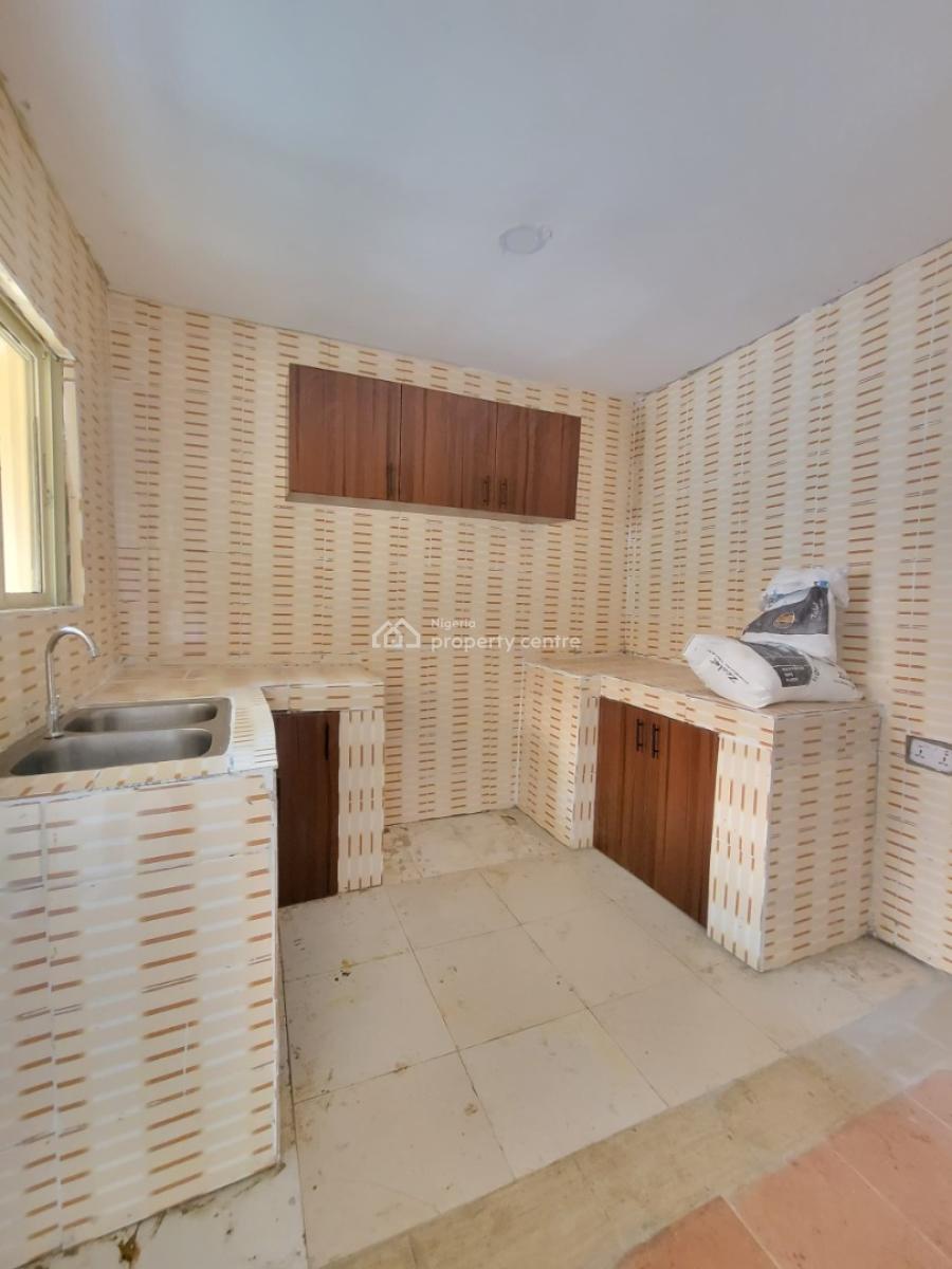 3bedroom Flat, Seaside, Badore, Ajah, Lagos, Flat / Apartment for Rent