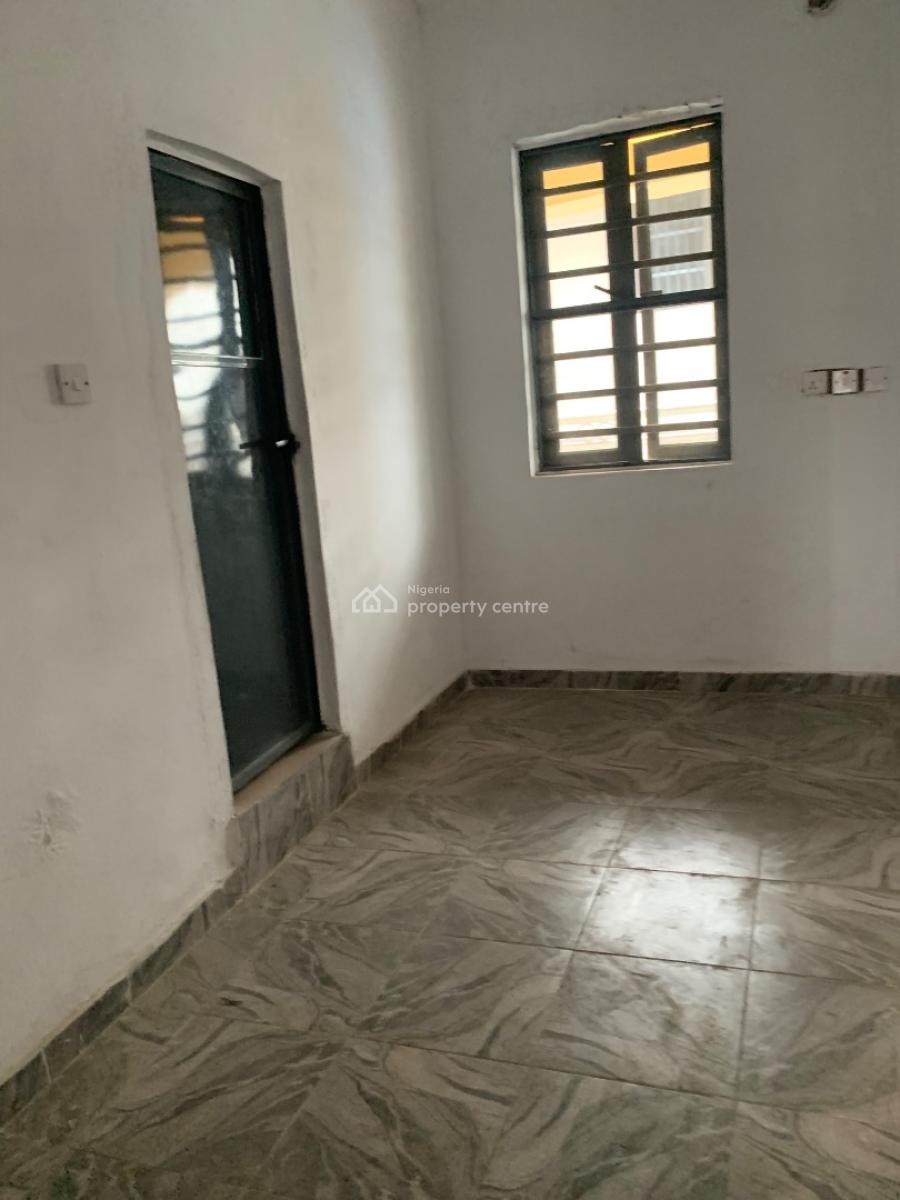 Newly Built Miniflat, New Garage, Gbagada, Lagos, Mini Flat (room and Parlour) for Rent