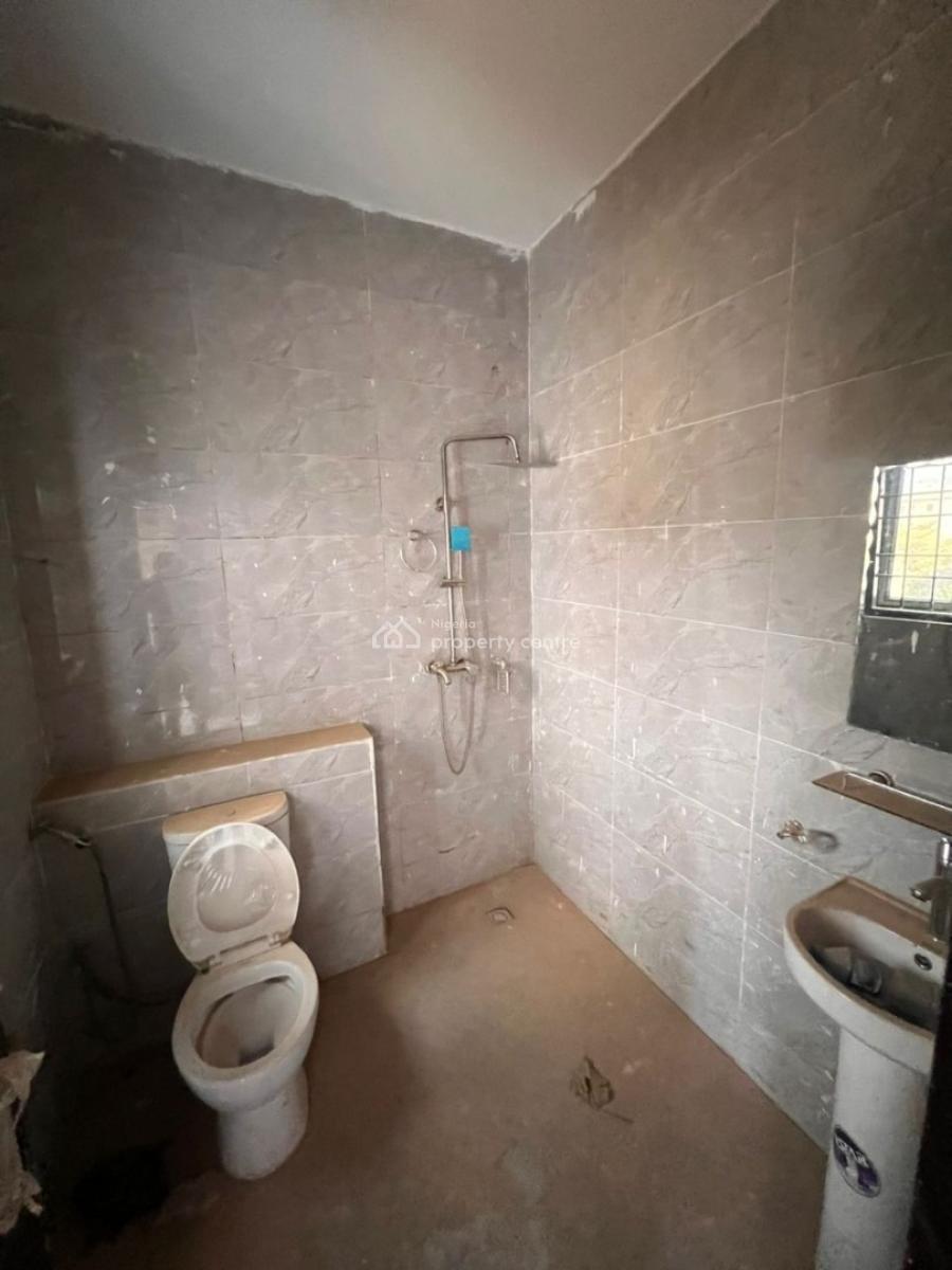 Standard 2 Beds Flat Apartment, Mabushi, Abuja, Flat / Apartment for Sale