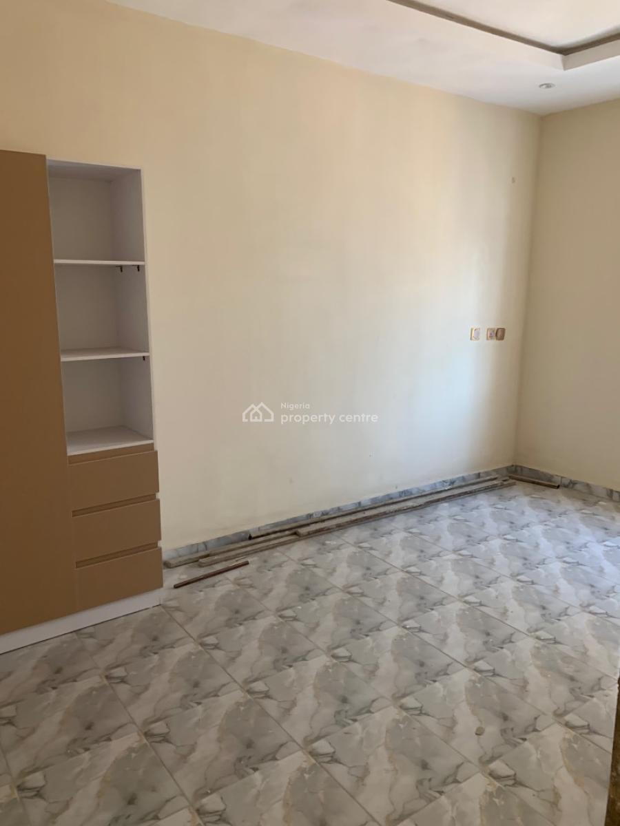 Executive Standard Newly Built 2bedroom, By Iyana Oworo Cole Estate, Gbagada, Lagos, Flat / Apartment for Rent