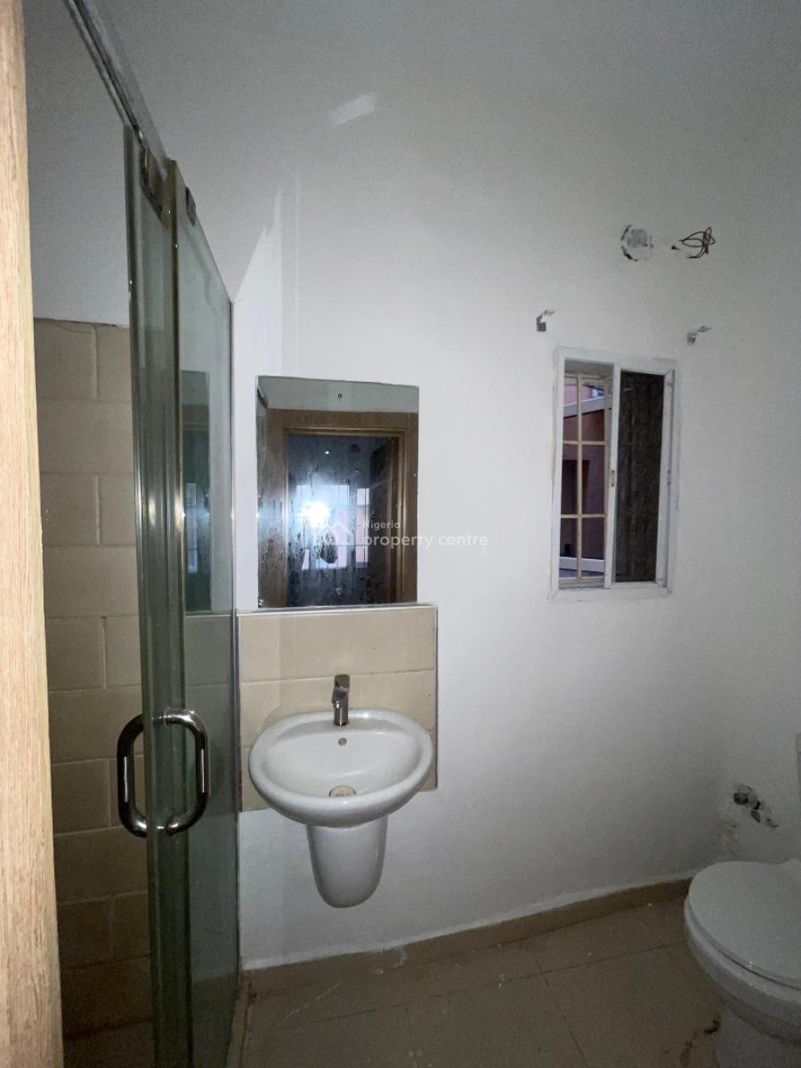 Spacious 2 Bedroom Apartment, Idado, Lekki, Idado, Lekki, Lagos, Flat / Apartment for Rent