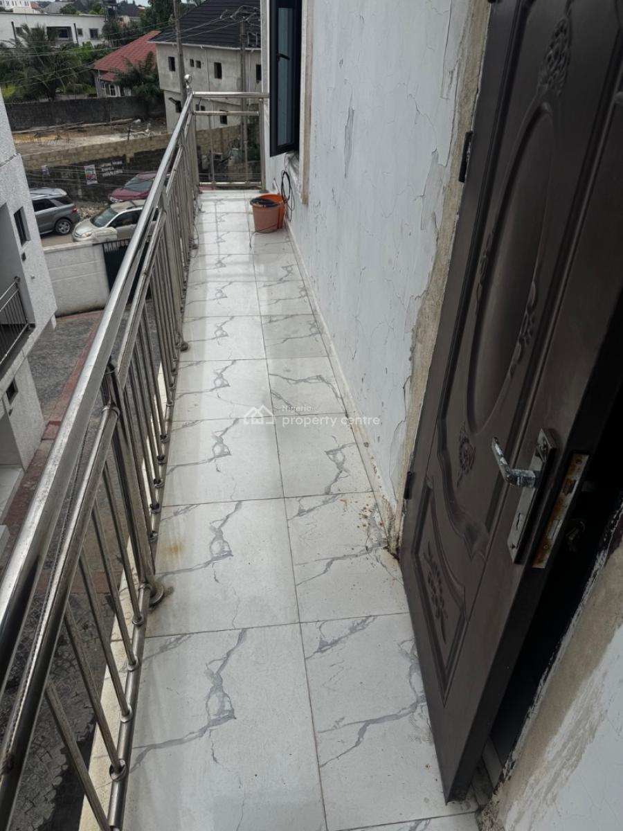 Very Spacious 2-bedroom Apartment (upstairs with Balcony), Sangotedo, Ajah, Lagos, Flat / Apartment for Rent