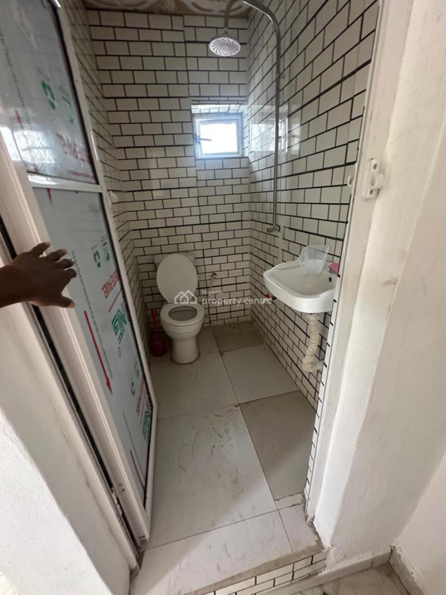 Clean Mini Flat Available, Shoprite Inside Estate, Sangotedo, Ajah, Lagos, Mini Flat (room and Parlour) for Rent