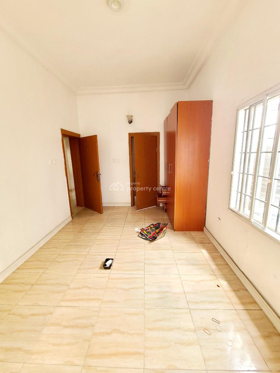 Spacious 2 Bedroom Flat, Ikota Villa Estate, Ikota, Lekki, Lagos, Flat / Apartment for Rent