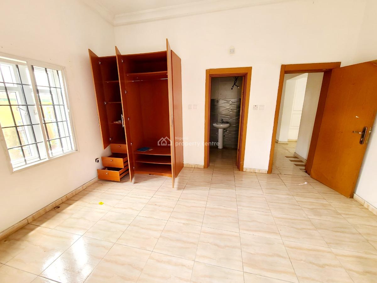 Spacious 2 Bedroom Flat, Ikota Villa Estate, Ikota, Lekki, Lagos, Flat / Apartment for Rent