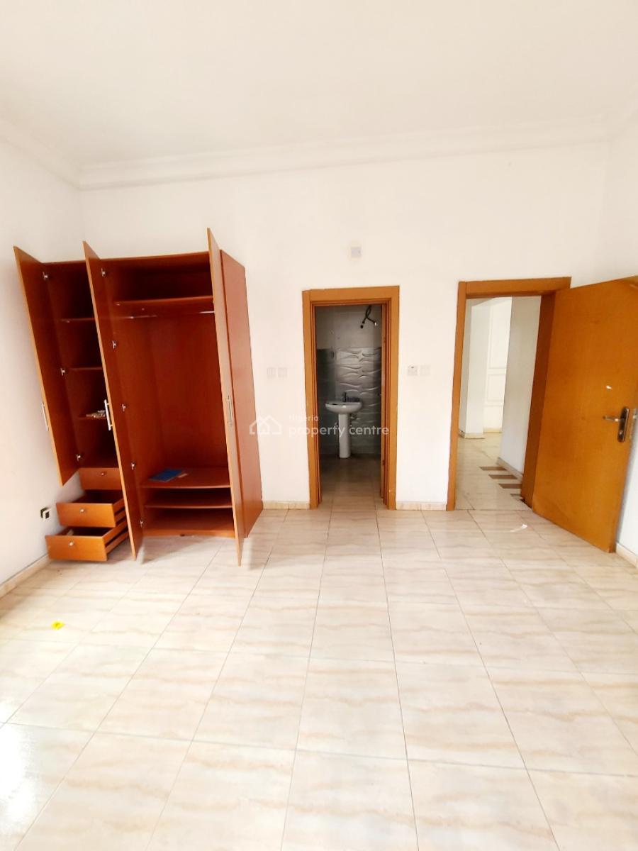 Spacious 2 Bedroom Flat, Ikota Villa Estate, Ikota, Lekki, Lagos, Flat / Apartment for Rent