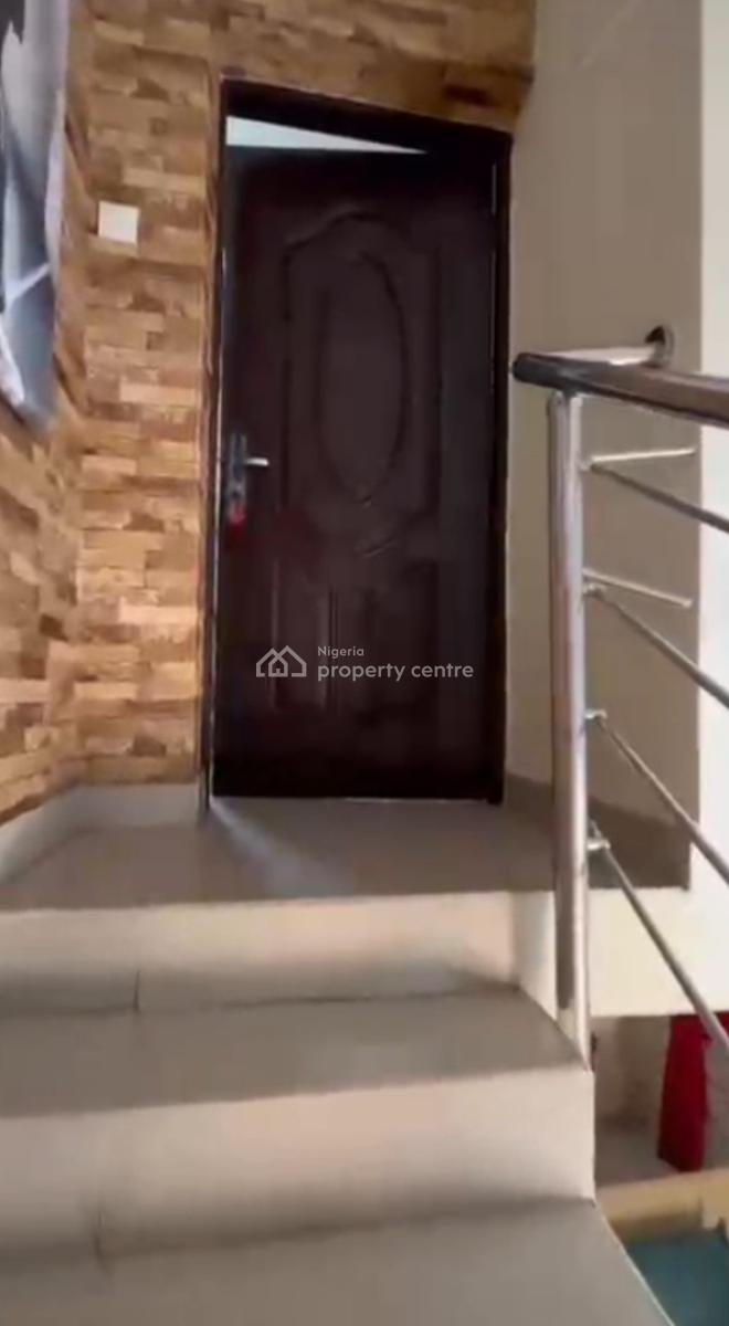 Fully Furnished/ Serviced 2 Bedrooms and 1 Bedroom Duplex Hill View 5m, Dawaki, Gwarinpa, Abuja, Flat / Apartment for Rent