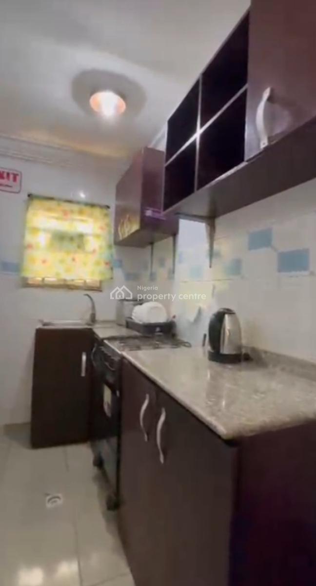 Fully Furnished/ Serviced 2 Bedrooms and 1 Bedroom Duplex Hill View 5m, Dawaki, Gwarinpa, Abuja, Flat / Apartment for Rent