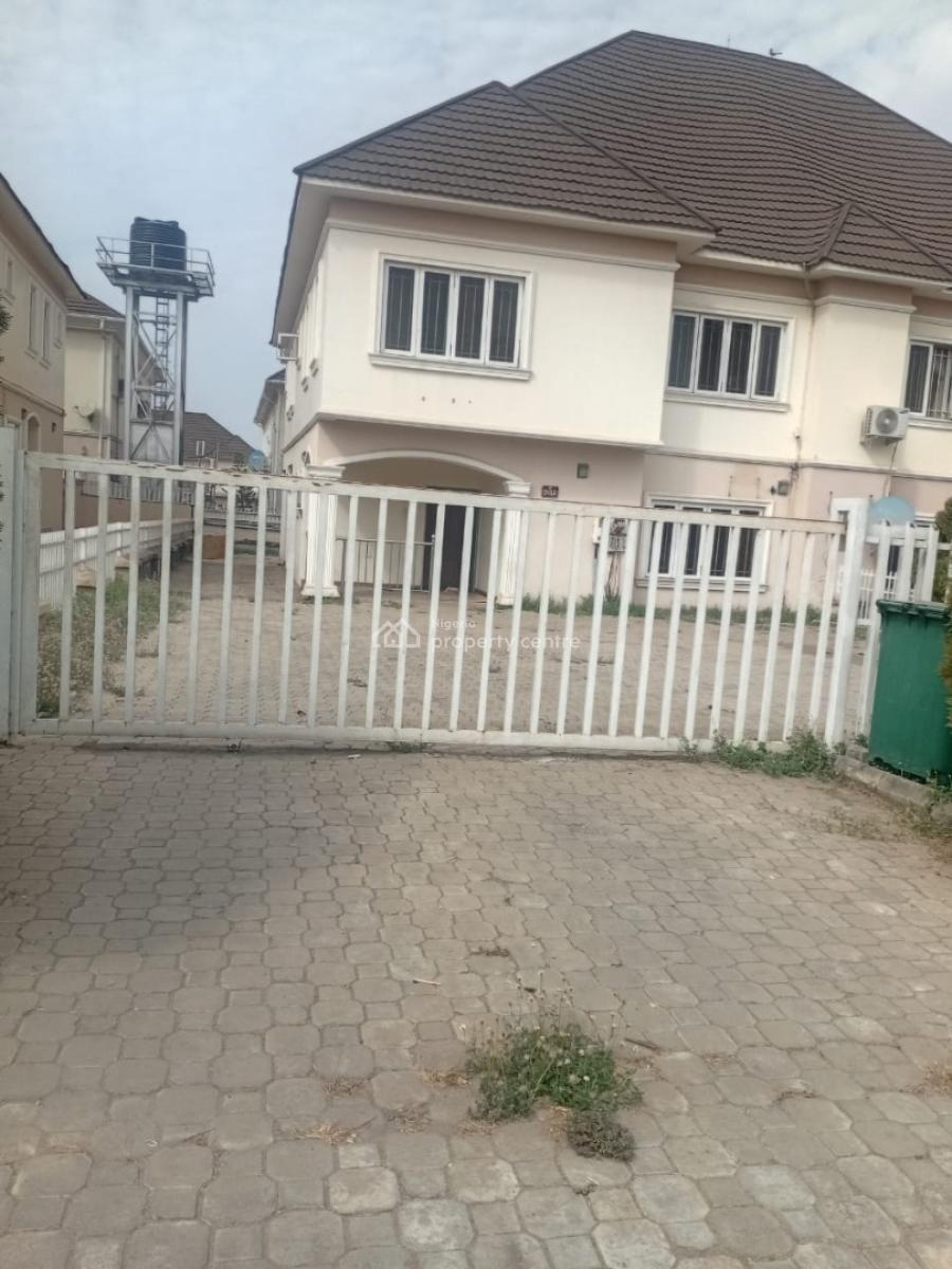 Strategically Located, Spacious Four(4) Bedroom Semi-de, Bq Inclusive, Major Road, Cluster 1, River Park Estate Airport Road Abuja., Lugbe District, Abuja, Semi-detached Duplex for Sale