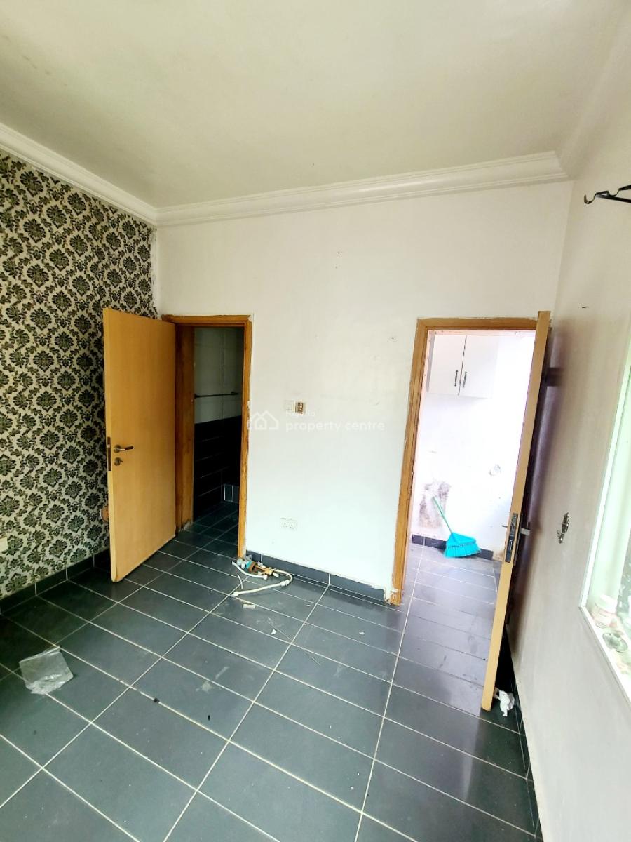 Single Room/self Contain, Ikota Villa Estate, Ikota, Lekki, Lagos, Self Contain (single Rooms) for Rent