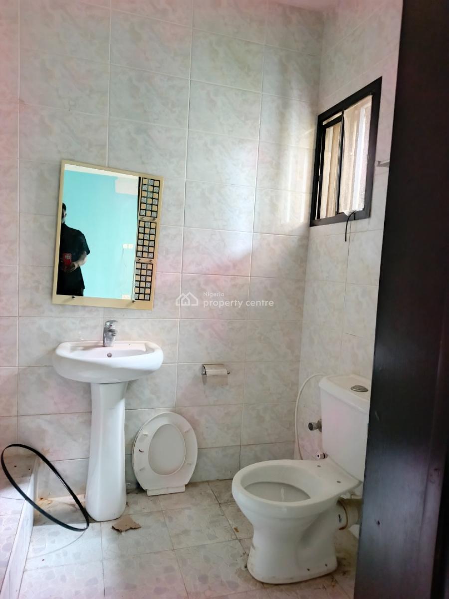 Smart Spacious Semi-detached 3 Bedrooms Bungalow with Security House., in 24/7 Power Supply Estate at Abraham Adesanya Axis, Ajah, Lagos., Ajah, Lagos, Semi-detached Bungalow for Rent