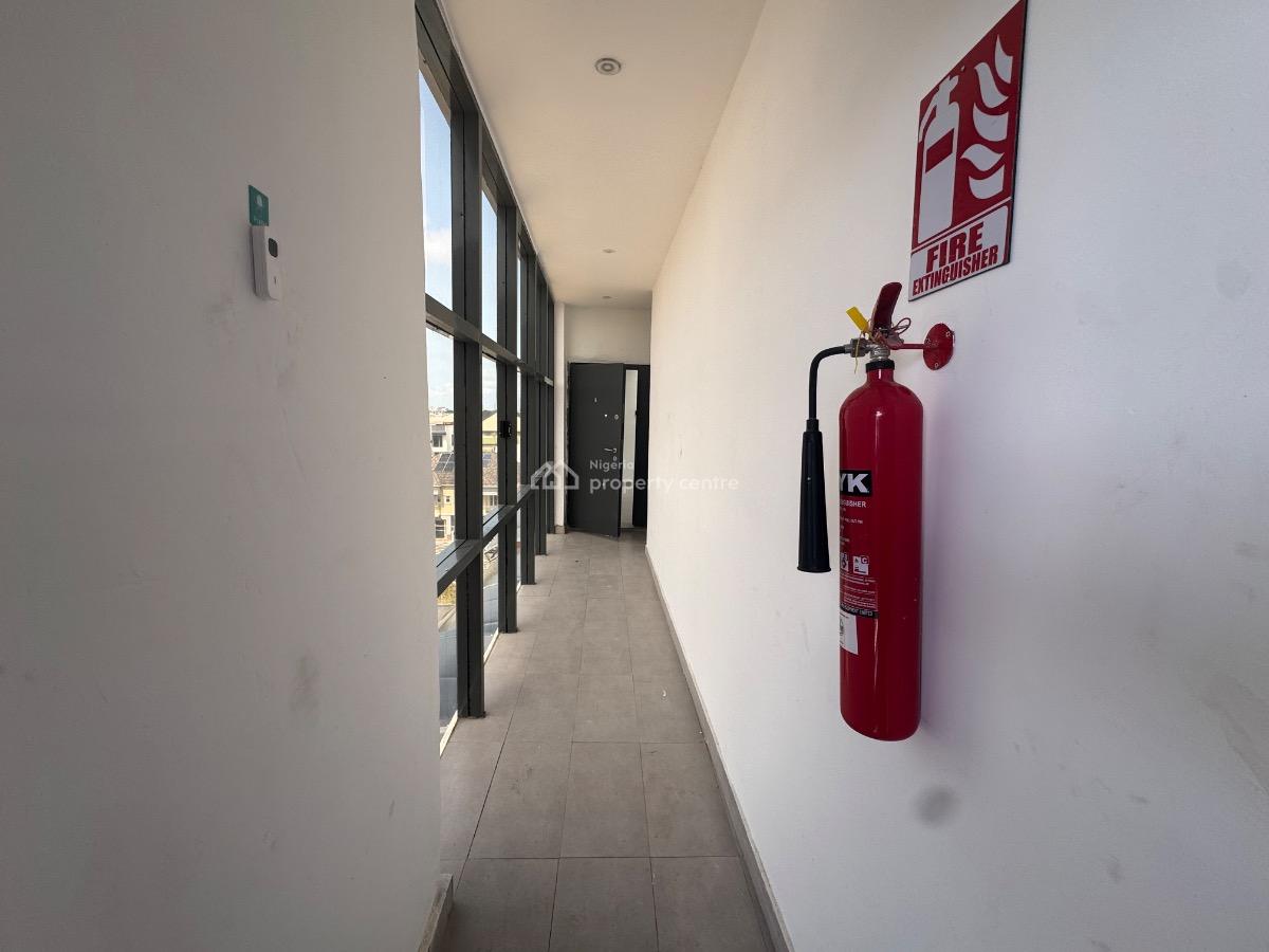 Luxury 3bedroom Penthouse, Ocean Breeze Estate, Ologolo, Lekki, Lagos, Flat / Apartment for Rent