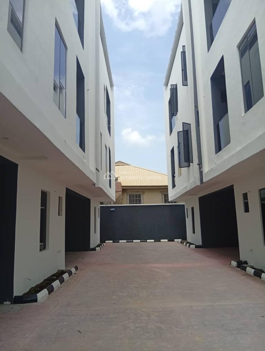 4bed Terrace Duplex with Two Car Parking Space, Ogudu, Lagos, Terraced Duplex for Sale