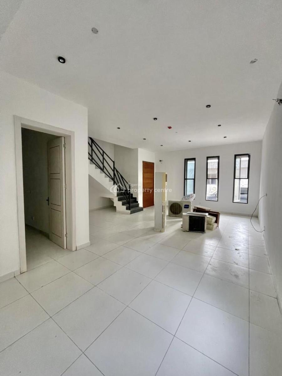 Well Built Serviced 4 Bedroom Maisonette with Bq, Ologolo, Lekki, Lagos, Terraced Duplex for Rent