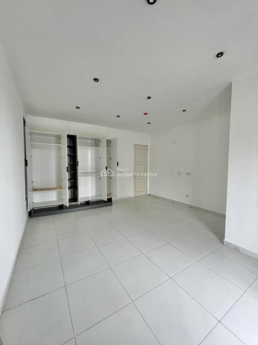 Well Built Serviced 4 Bedroom Maisonette with Bq, Ologolo, Lekki, Lagos, Terraced Duplex for Rent