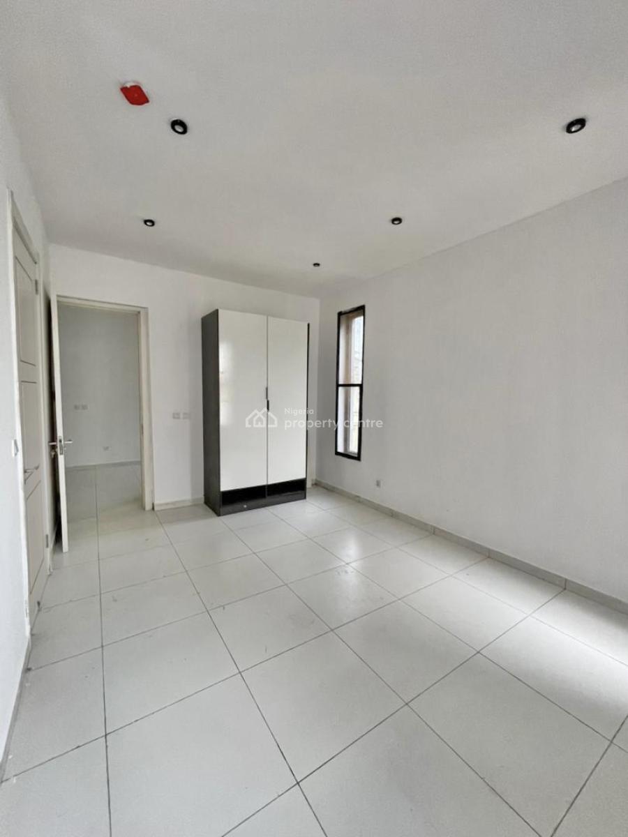 Well Built Serviced 4 Bedroom Maisonette with Bq, Ologolo, Lekki, Lagos, Terraced Duplex for Rent