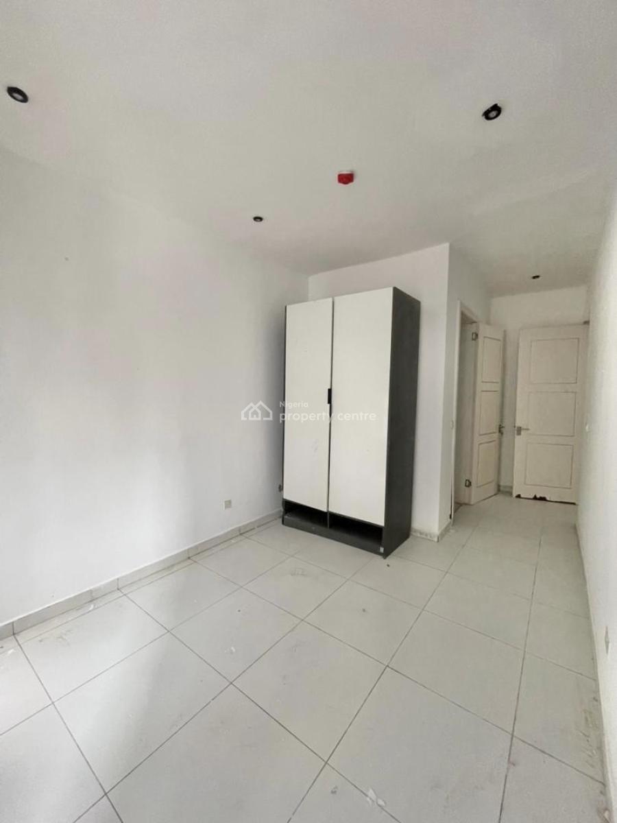 Well Built Serviced 4 Bedroom Maisonette with Bq, Ologolo, Lekki, Lagos, Terraced Duplex for Rent