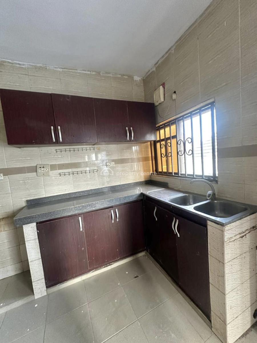 Well Maintained 1 Bedroom Self Contained, Osapa, Lekki, Lagos, Self Contain (single Rooms) for Rent