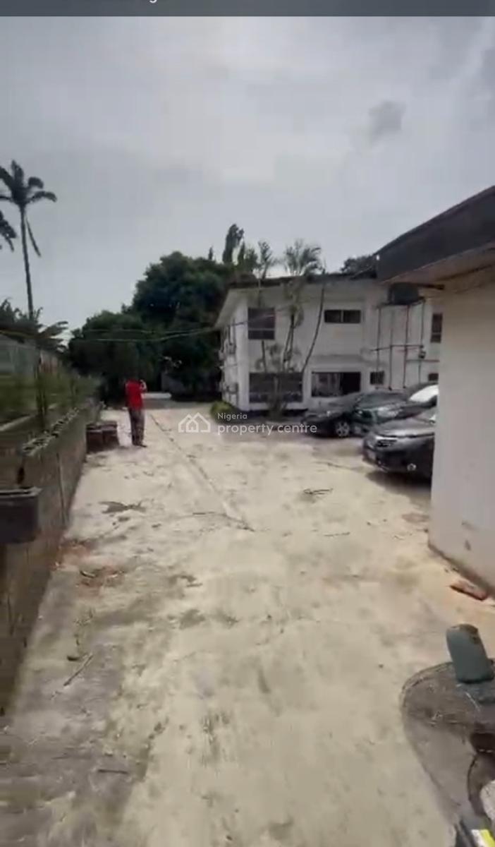1423sqm with 5bedroom Hose with Chalets, Located Off Sowemimi Street,, Ikeja Gra, Ikeja, Lagos, Residential Land for Sale