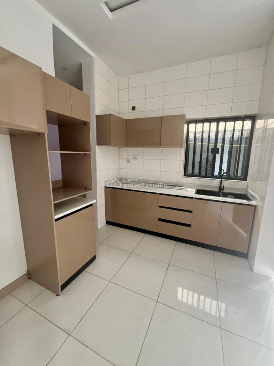 Spacious 4-bedroom Detached House Available, Sangotedo, Ajah, Lagos, Detached Duplex for Rent