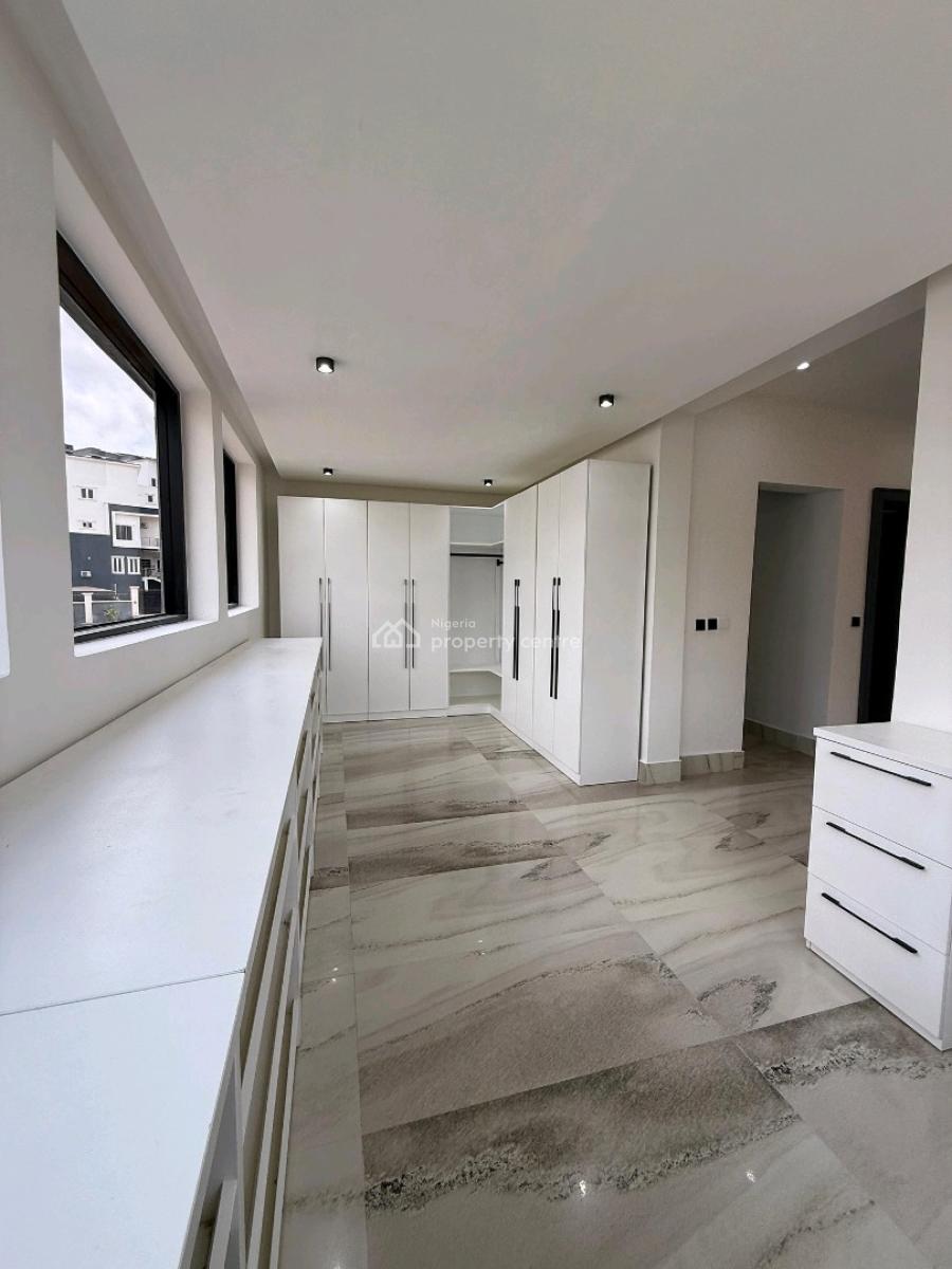 Experience Upscale Living in This Fully Detached 6-bedroom Duplex, Id, Guzape District, Abuja, House for Sale