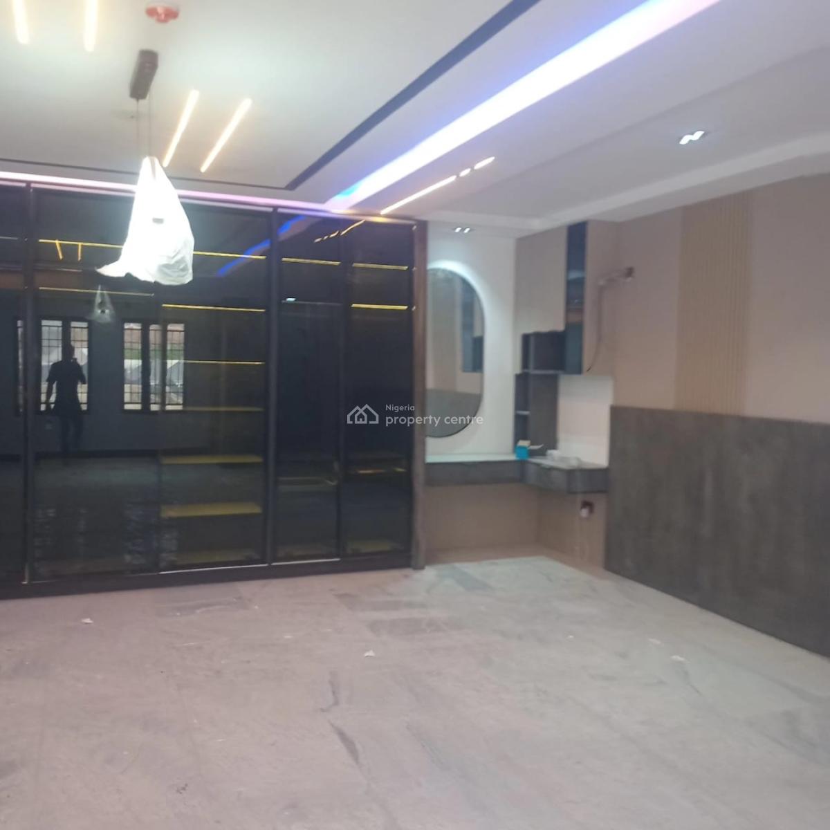 8bedroom Mansion Plus 4 Bq, Guzape District, Abuja, Detached Duplex for Sale