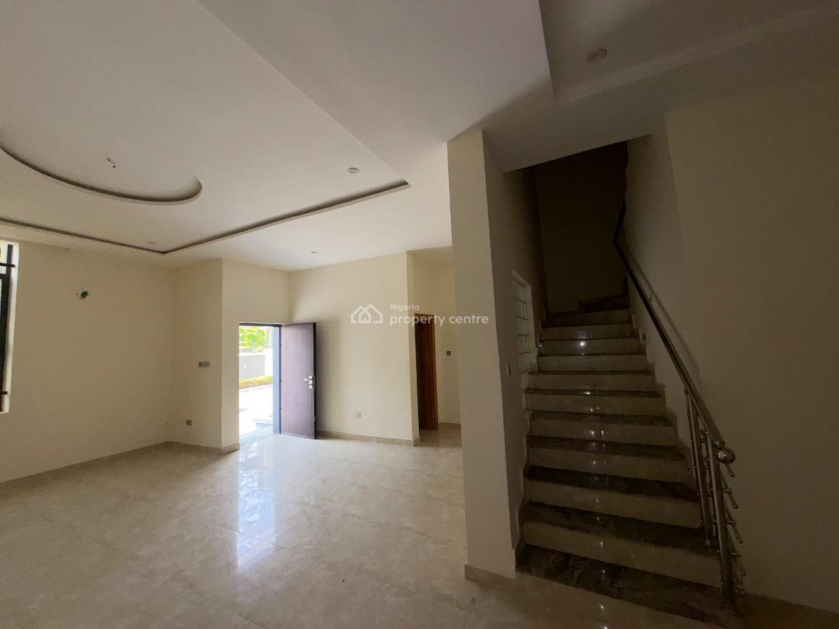 Standard 4 Bedroom Terrace Duplex, Guzape District, Abuja, Terraced Duplex for Sale