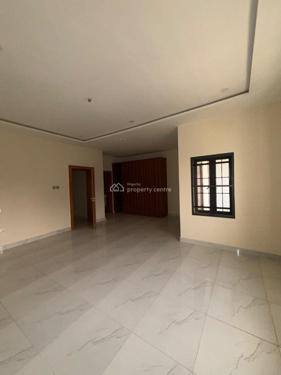 Standard 4 Bedroom Terrace Duplex, Guzape District, Abuja, Terraced Duplex for Sale