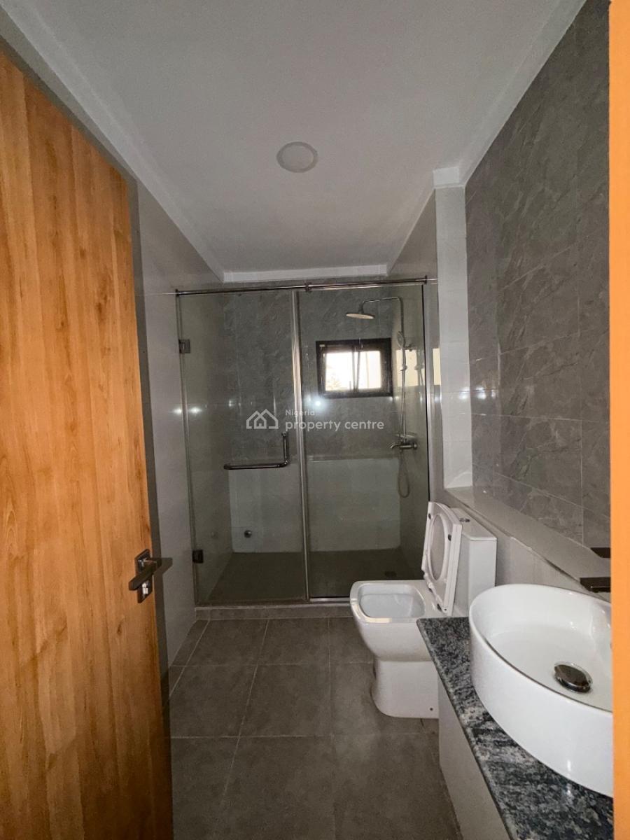 Standard 4 Bedroom Terrace Duplex, Guzape District, Abuja, Terraced Duplex for Sale