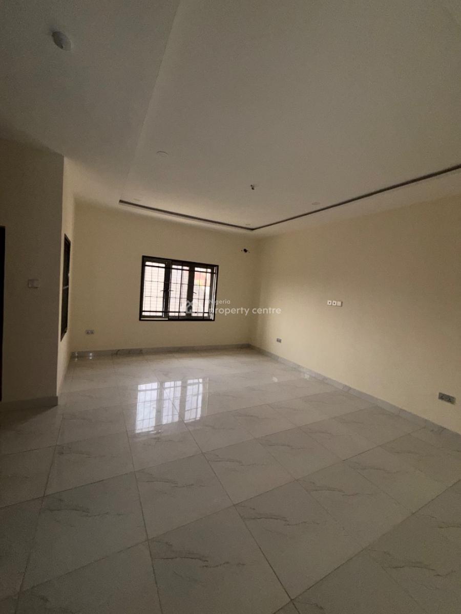 Standard 4 Bedroom Terrace Duplex, Guzape District, Abuja, Terraced Duplex for Sale