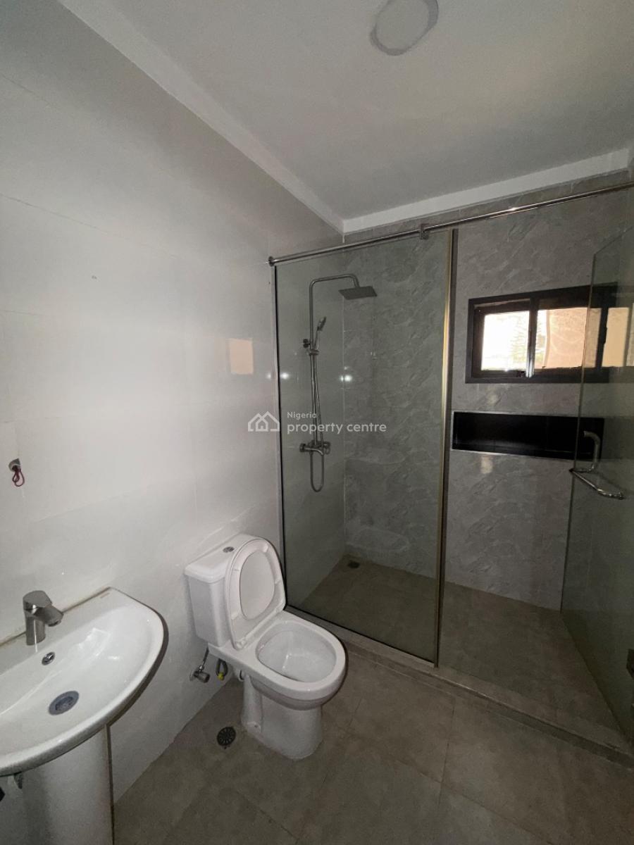 Standard 4 Bedroom Terrace Duplex, Guzape District, Abuja, Terraced Duplex for Sale