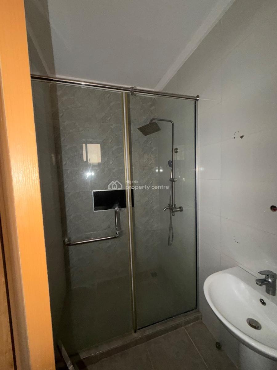 Standard 4 Bedroom Terrace Duplex, Guzape District, Abuja, Terraced Duplex for Sale