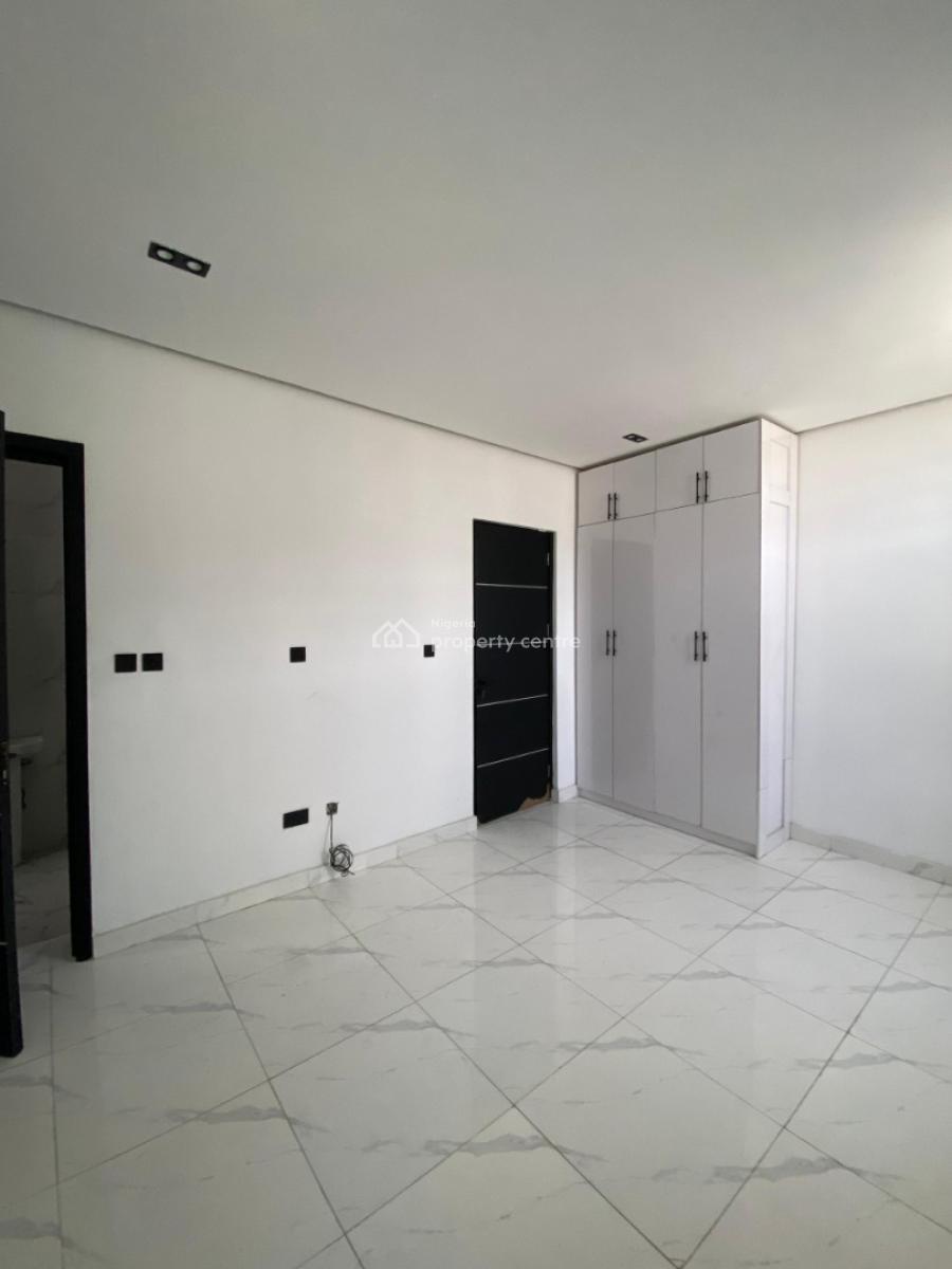 Fancy 1 Bedroom Apartment-, Ologolo, Lekki, Lagos, Flat / Apartment for Sale