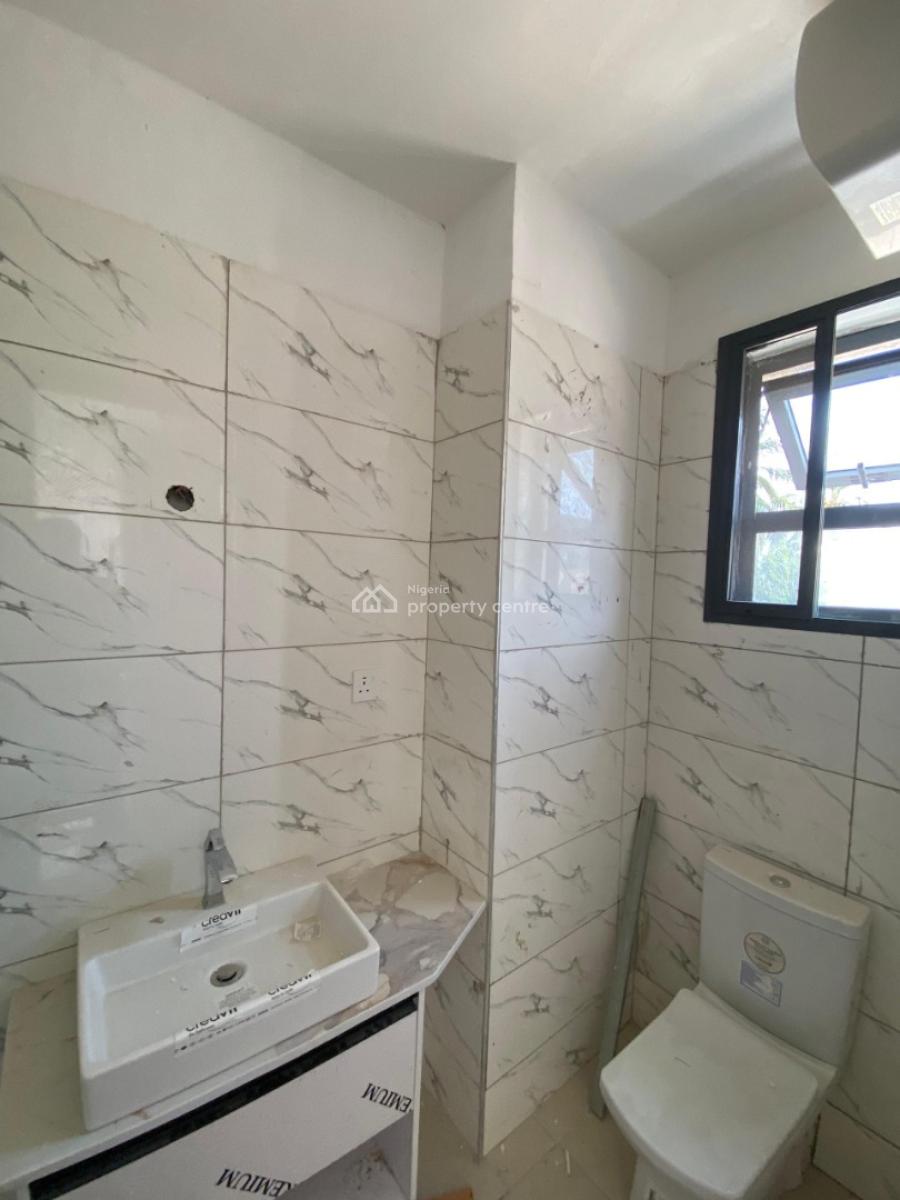 Modern 2 Bedroom Apartment, Ologolo, Lekki, Lagos, Flat / Apartment for Sale