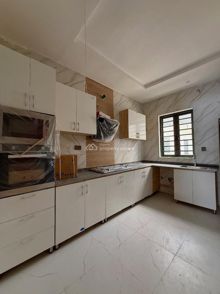 4 Bedroom Terrace Duplex, Ajah, Lekki ( General Paint Axis & Secured Estate, Ajah, Lagos, Terraced Duplex for Rent