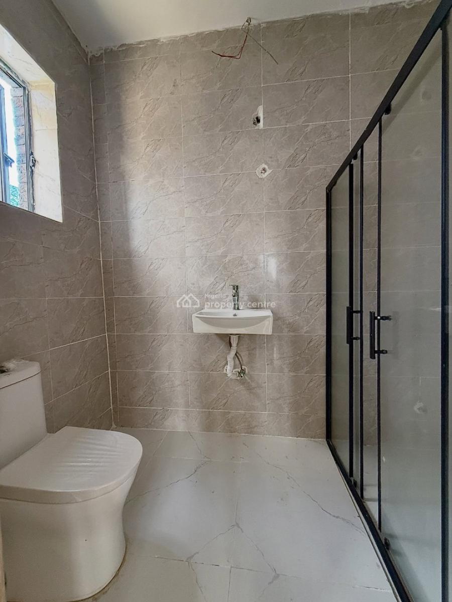 4 Bedroom Terrace Duplex, Ajah, Lekki ( General Paint Axis & Secured Estate, Ajah, Lagos, Terraced Duplex for Rent