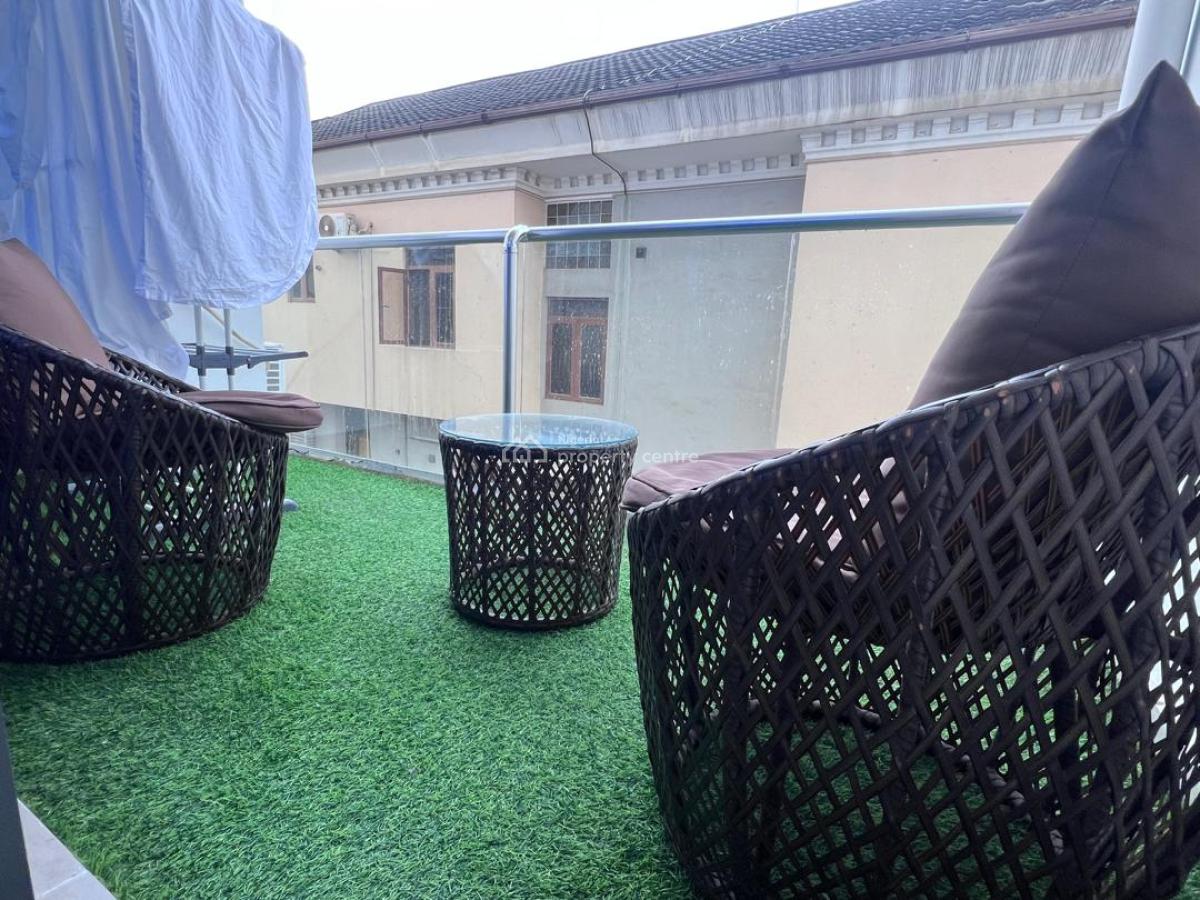 Spacious and Homey 1 Bedroom Apartment with Rooftop Pool & Gym, Speedy Internet, Aesthetically Pleasing, Comfortable Stay, Lekki Phase 1, Lekki, Lagos, Flat / Apartment Short Let