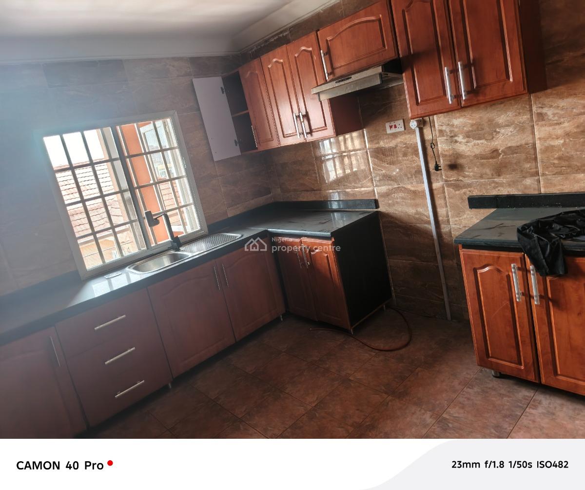 Specious 3bed Room Apartment, Oniru Estate, Victoria Island (vi), Lagos, Flat / Apartment for Rent