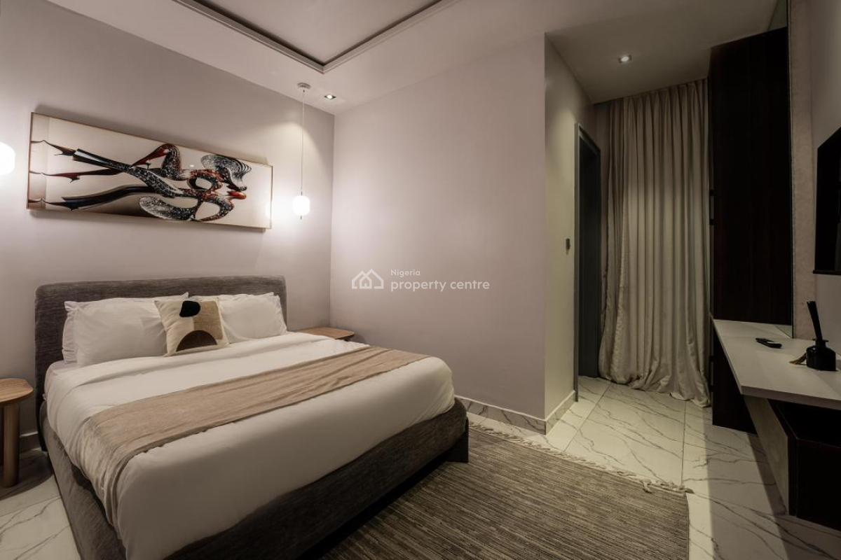 Luxury 2-bedroom Serviced Apartment with Pool, Gym & 24/7 Power, Fully Furnished Rooms and Kitchen, Lounge, Picturesque and Comfortable, Lekki Phase 1, Lekki, Lagos, Flat / Apartment Short Let