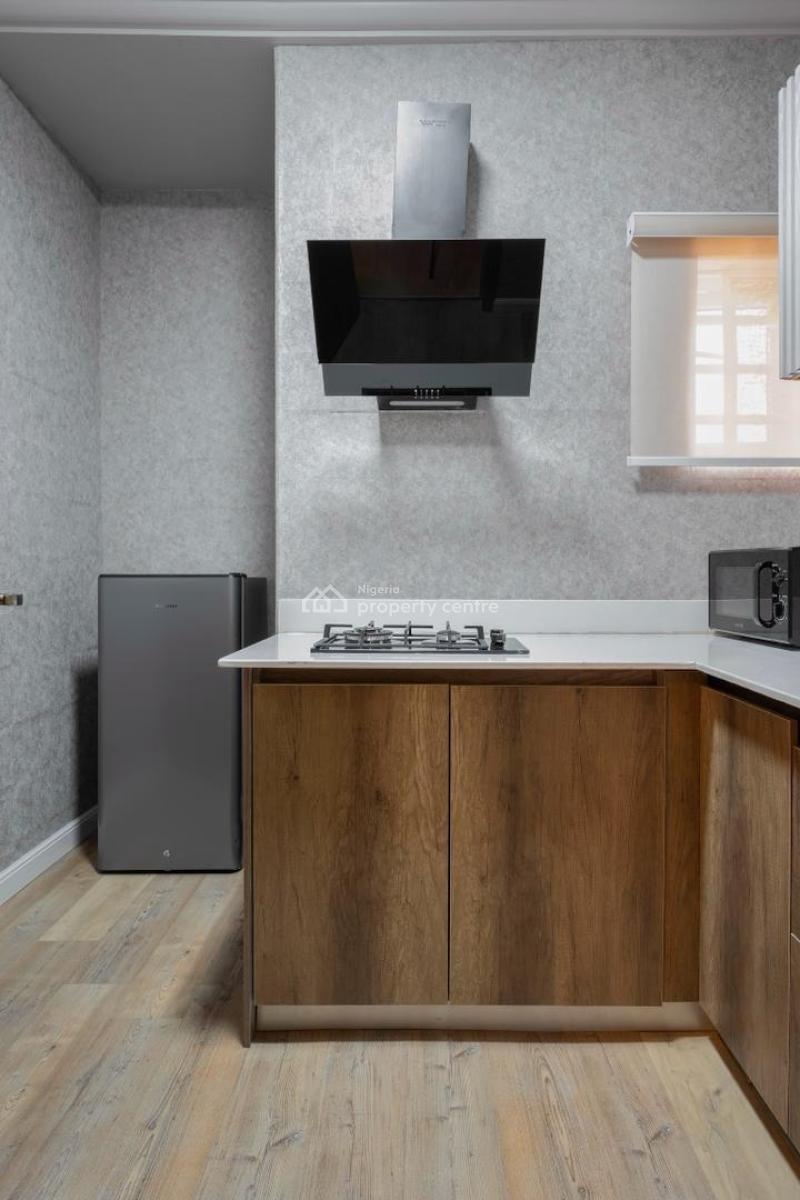 Beautifully Furnished 1 Bedroom Apartment with Ps5 & 24/7 Power, Parking Space, Comfortable and Secure Environment, Speedy Wi-fi, Ikate, Lekki, Lagos, Flat / Apartment Short Let