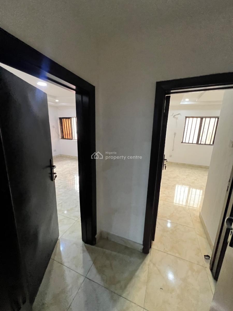 Low-cost 3-bedroom Apartment. Residential / Commercial Use Allowed., Durotimi Etti Drive, Lekki Phase 1, Lekki, Lagos, Flat / Apartment for Rent