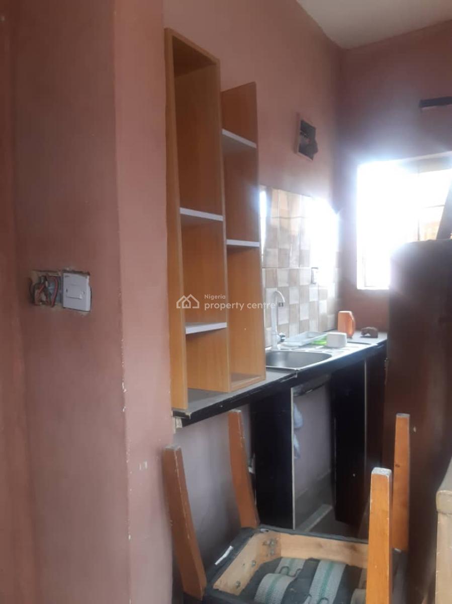 Self Contain, Gbagada Phase 2, Gbagada, Lagos, Self Contain (single Rooms) for Rent