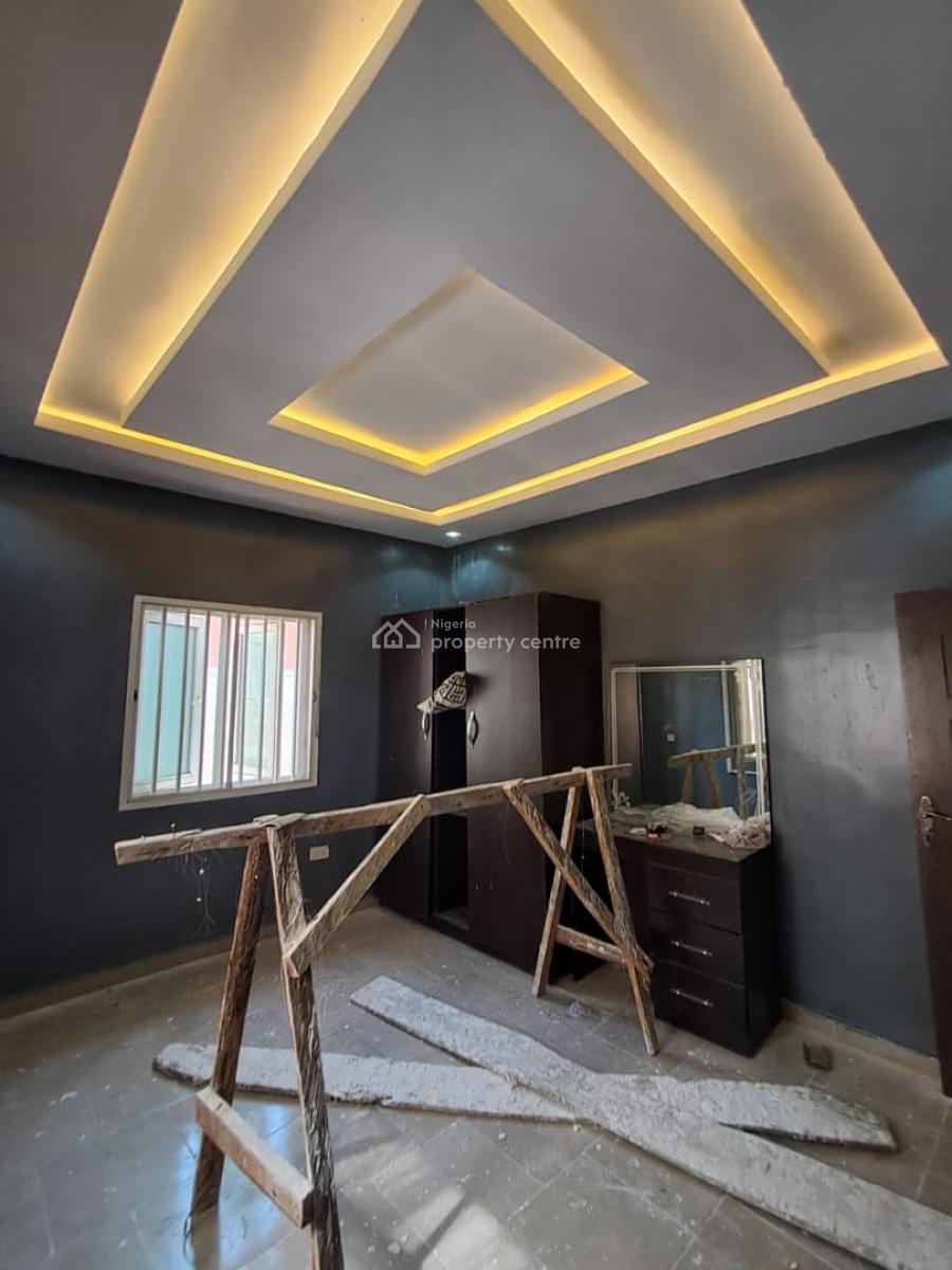 Newly Renovated Spacious 3 Bedroom Terraced Duplex, Alpha Beach New Road, Lekki, Lagos, Terraced Duplex for Rent