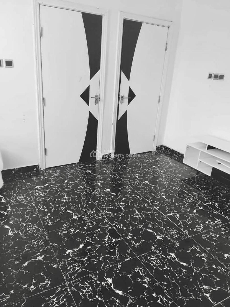 Spacious Luxury Room (upstairs) with Shared Kitchen, Ikota, Lekki, Lagos, House for Rent